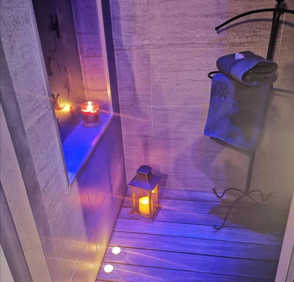 Le Loveappart Pézenas Zimmer foto